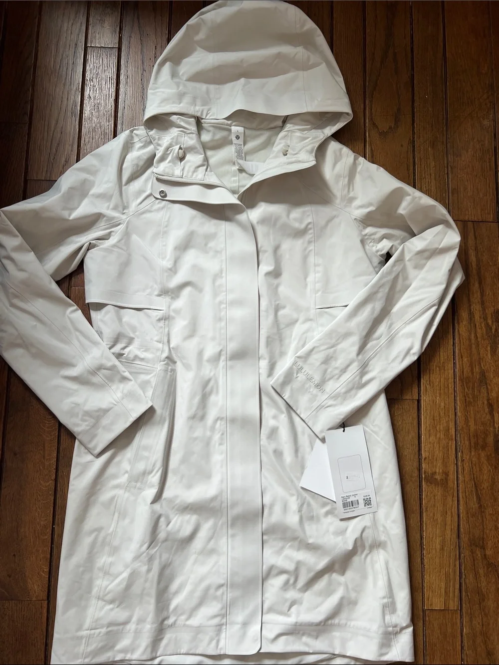 Lululemon Bone White Rain Rebel Waterproof Jacket Size 6 New With Tags